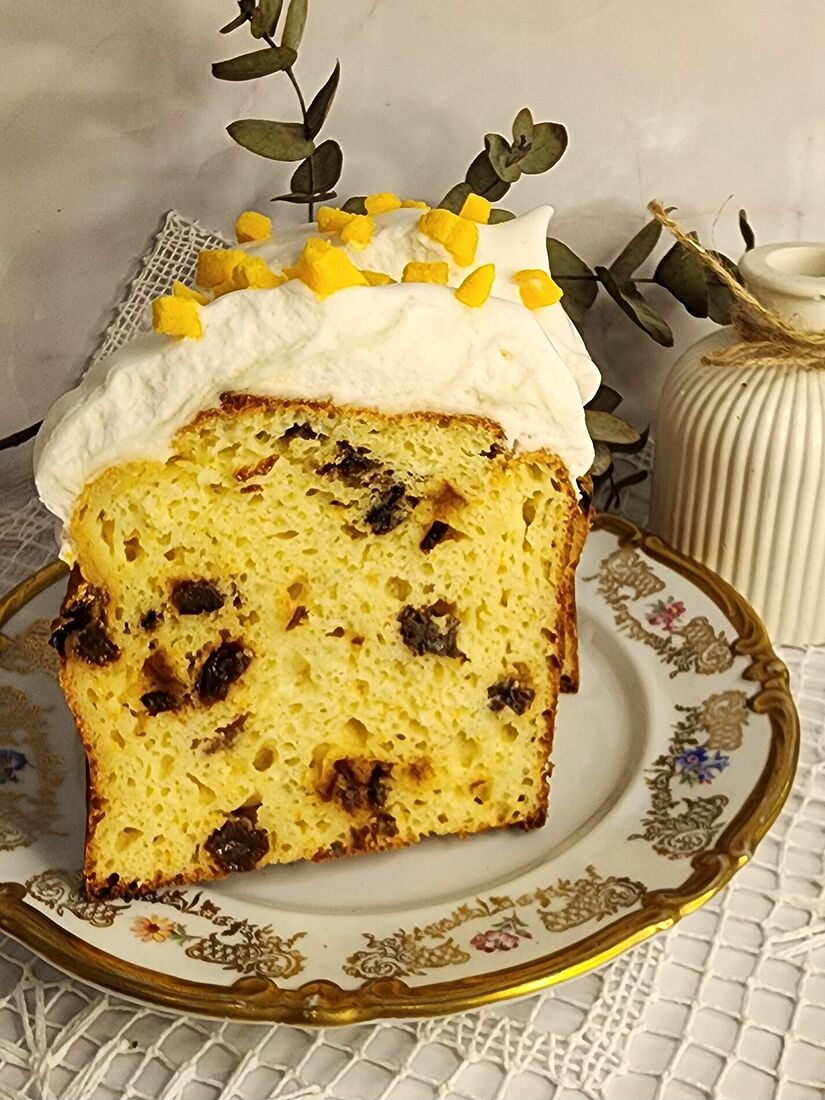 Полезный Тортик. Пасха (Полезные куличи и другие пасхальные десерты). Творожно-миндальный кулич в разрезе. Цена: большой 510г - 1000р средний 350г - 750р